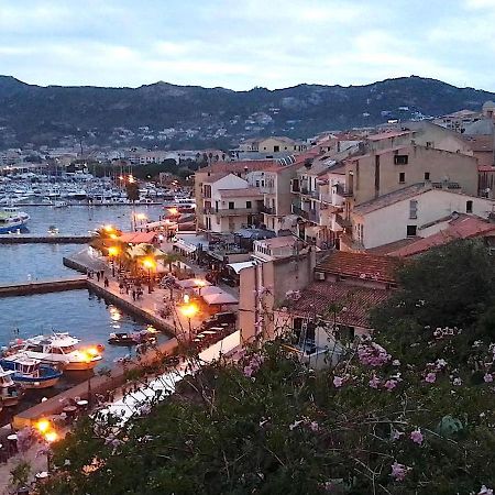 Appartement Spacieux En Face Du Port Calvi  Esterno foto